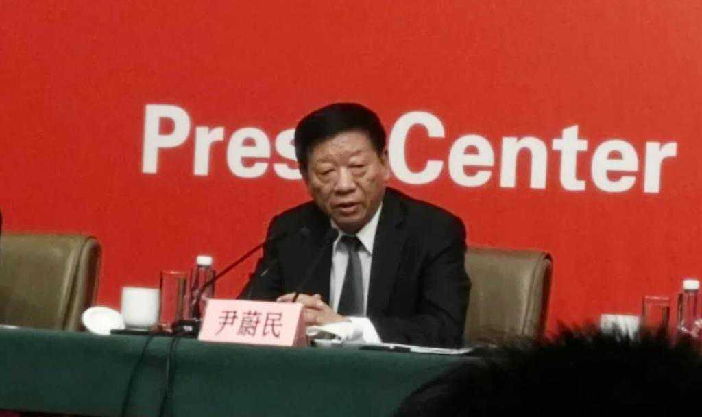 快讯丨十九大代表、人社部长尹蔚民：“老有所养”面临两大难题
