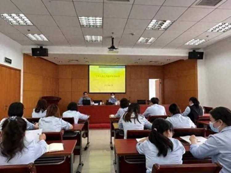 市社保中心松江分中心打通政策送达“最后一公里”