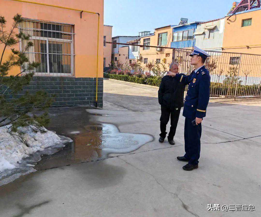 清网撤障 运城多家人员密集场所门窗障碍物被依法拆除