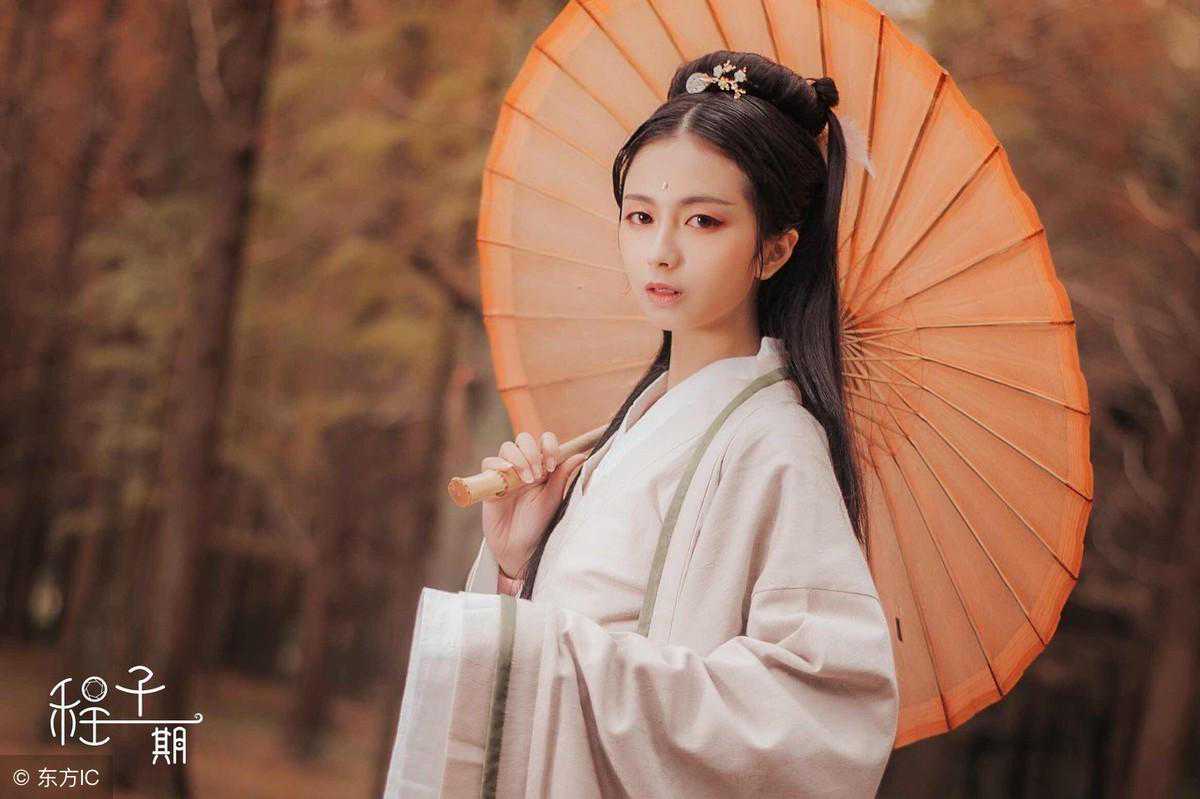 小说：区区蛇妖，给我练刀，舍你其谁