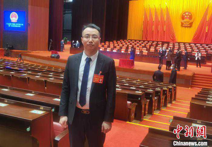 广东省人大代表孙彦翔建议：加大力度支持榕江污染治理