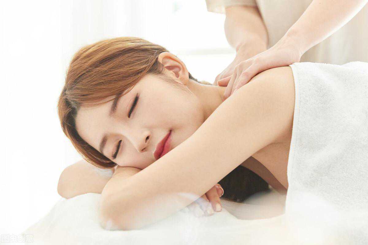 武汉的养生按摩馆！很专业的精油spa!女性夫妻都推荐