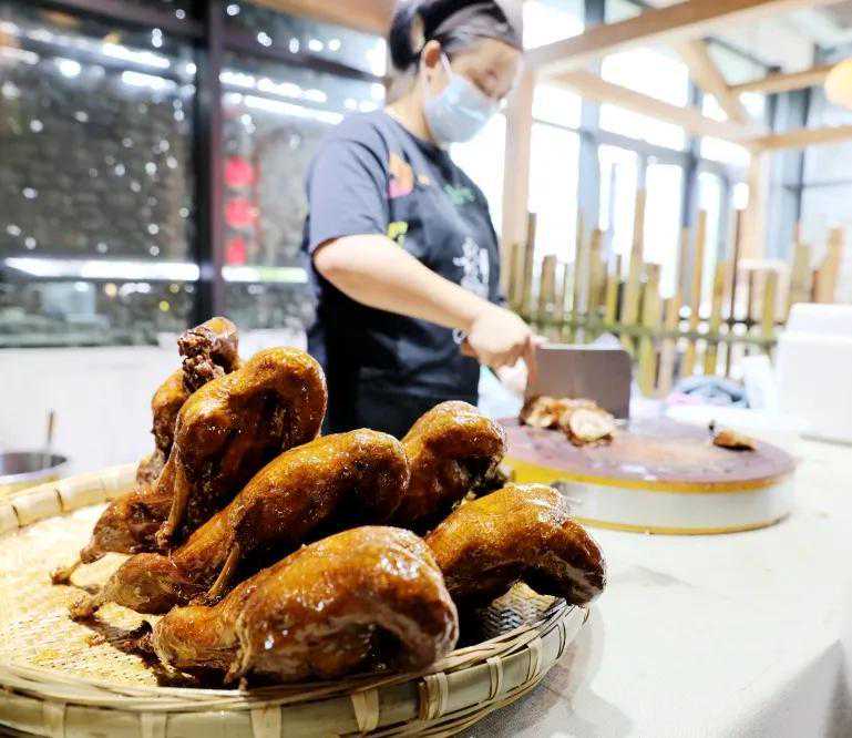 天府农博园竟然藏着一个“农业太古里”，美食美酒应有尽有