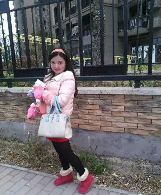 阿依莲的故事，我爸说：“阿依莲，现在倒闭了”你还买不买？