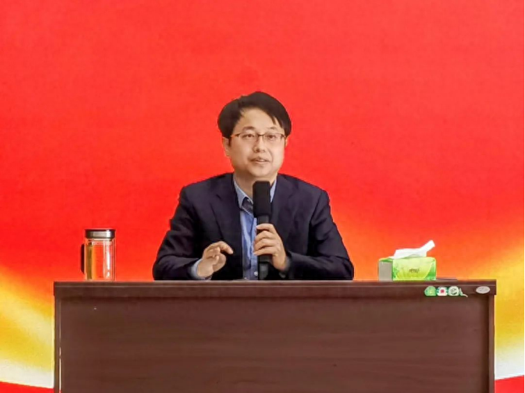 成都第10有钱富豪，今天又有1家企业上市！
