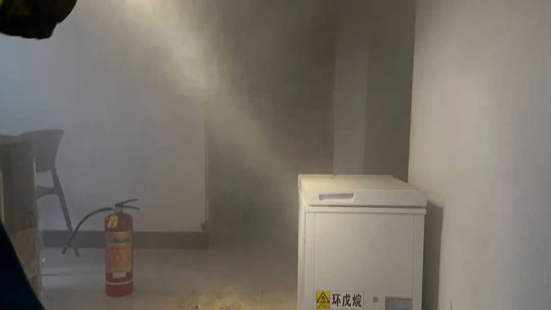一盘蚊香竟把家烧了……